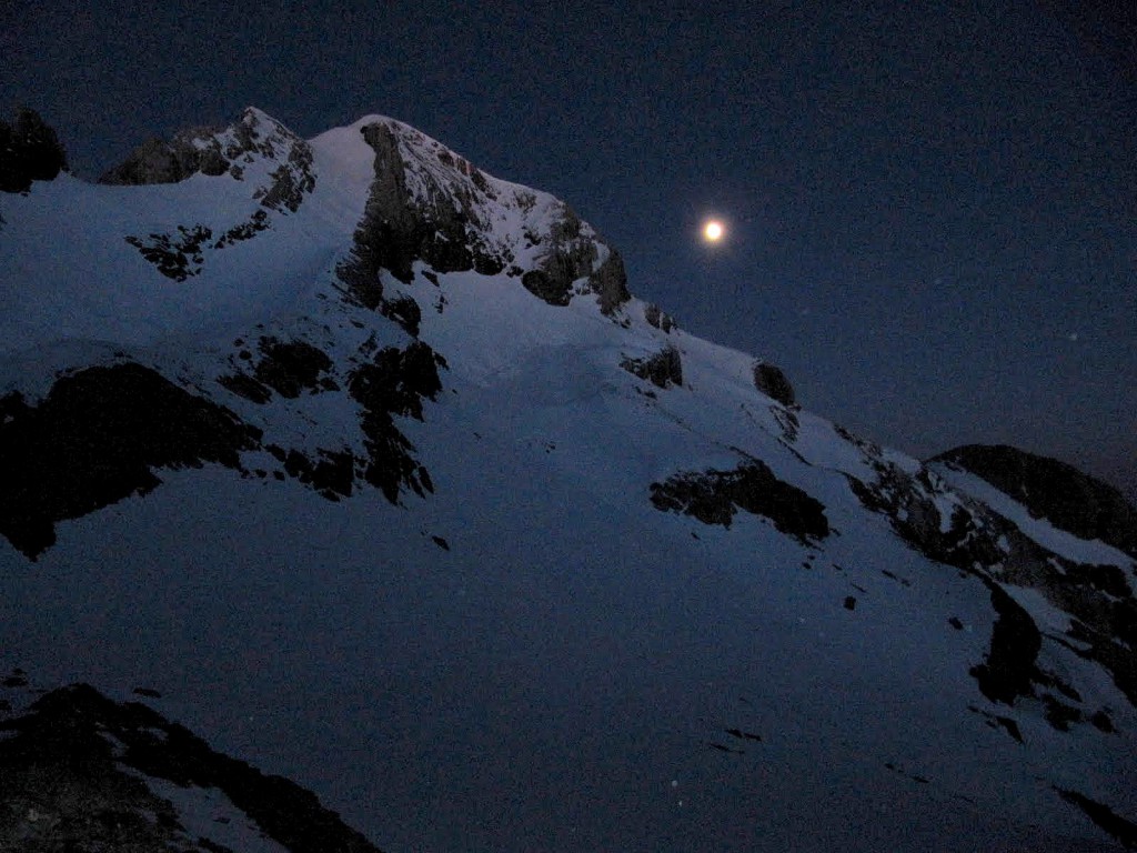 Monte Perdido, czerwiec, Pireneje