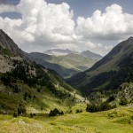 Pireneje, Lipiec, Dolina Estos